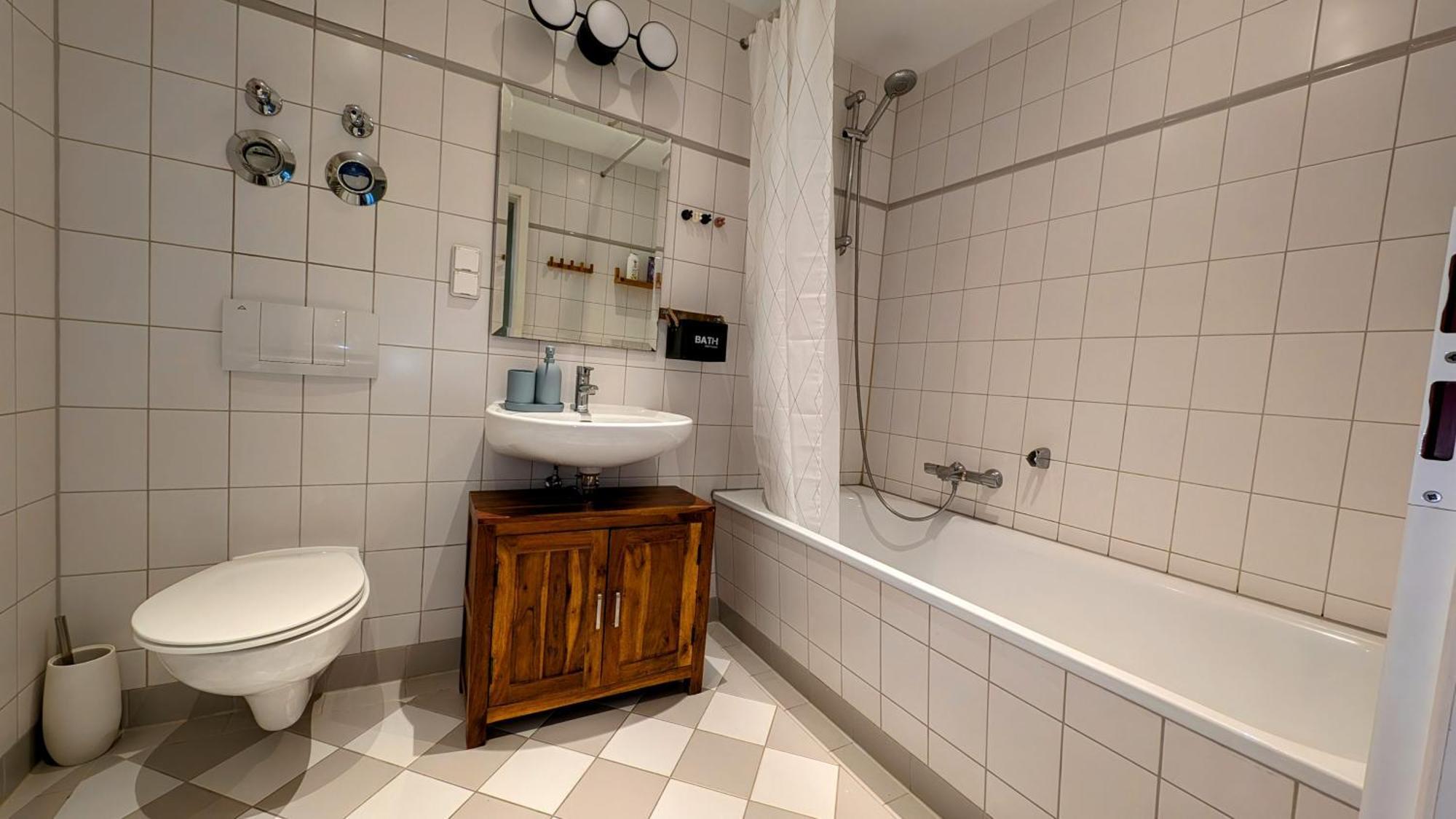 Grosszuegige Maisonette Ueber Dem Leipziger Zentrum Zimmer foto